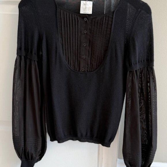 CHANEL Sweater - Picture 4 of 16